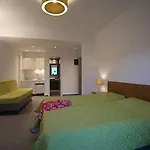 Aparthotel Iris