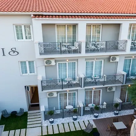 Iris Hotel apartamentowy Skiatos