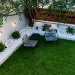 Iris 4*