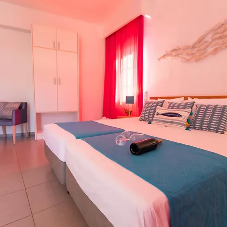 Iris 4* مدينة سكياثوس