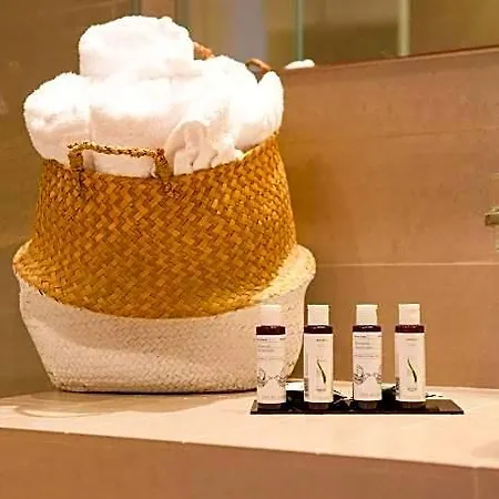 Apart-hotel Iris 4*