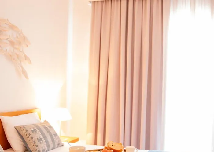 Iris 스키아토스 타운