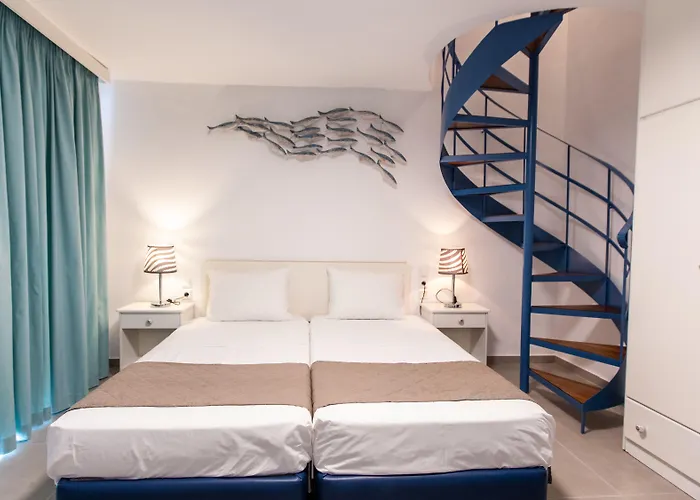 Iris 스키아토스 타운