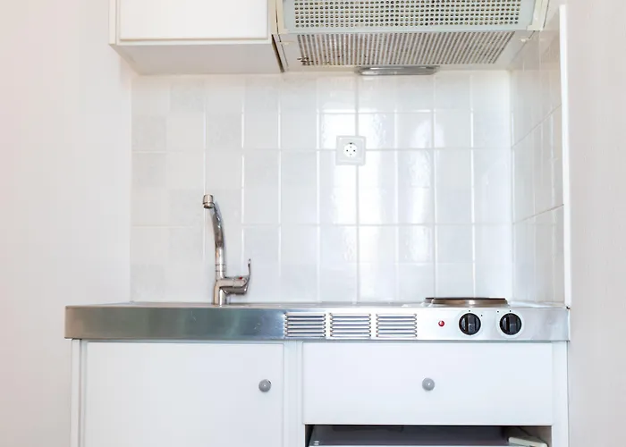 Iris 아파트호텔 4*