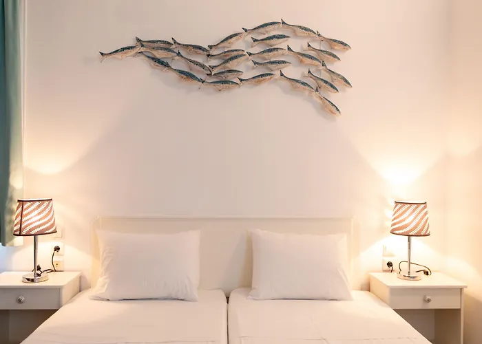 Iris 스키아토스 타운